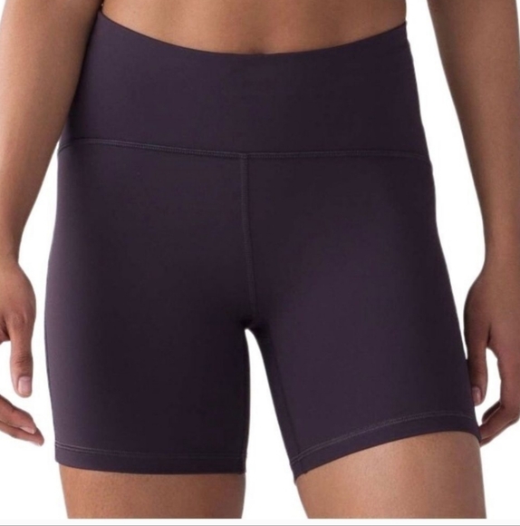 lululemon athletica Pants - Lululemon Train Times Biker Shorts (6") Size 8
